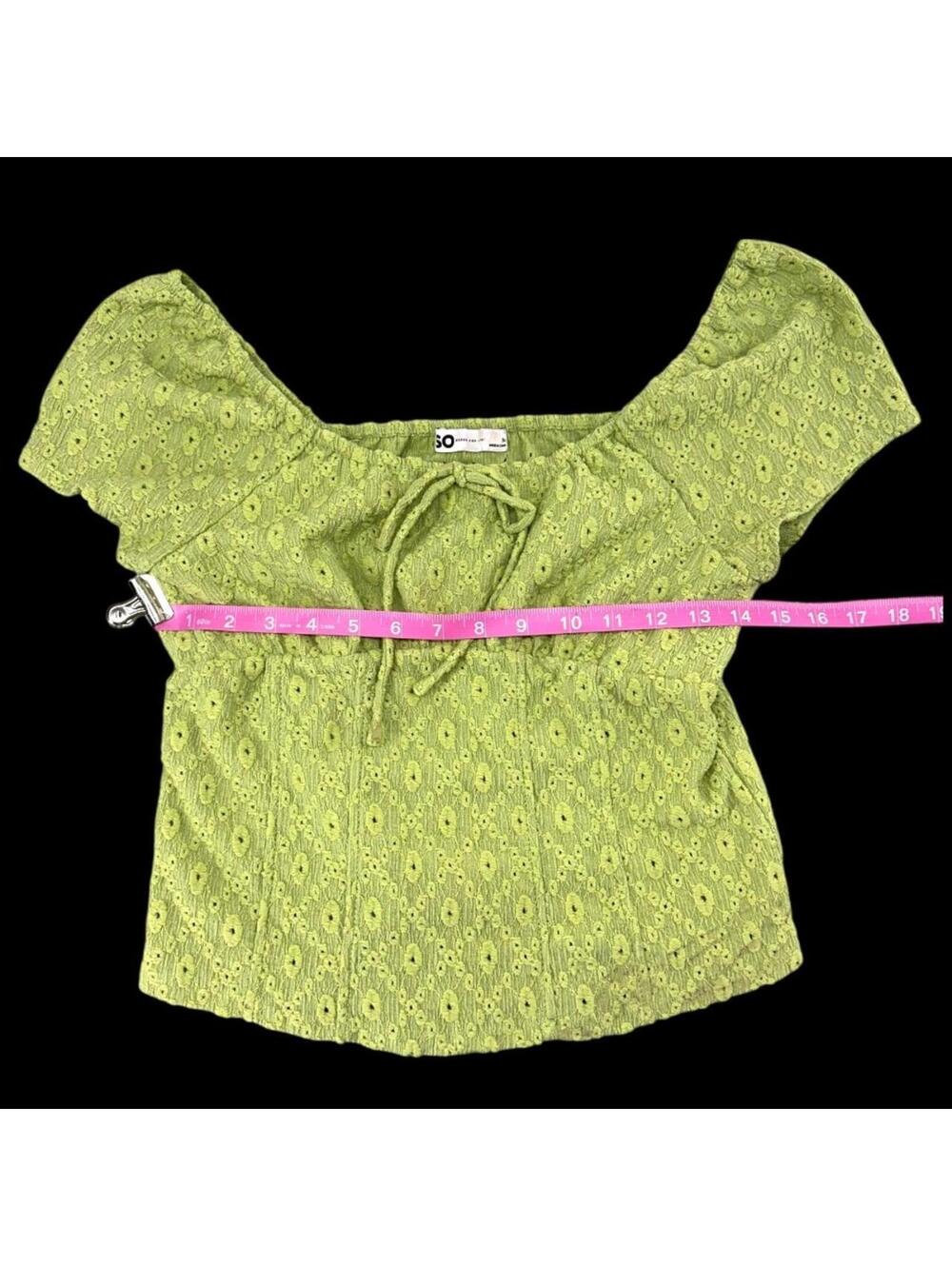 So Cinched Front Puff Sleeve Crop Top - Picture 6 of 8